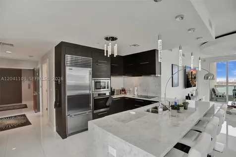 900 Biscayne Boulevard Miami FL 33132