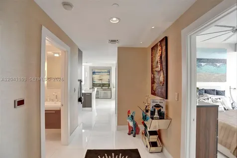 900 Biscayne Boulevard Miami FL 33132