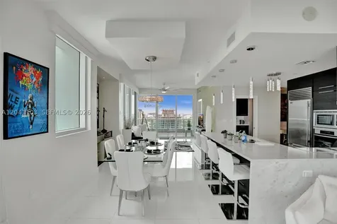 900 Biscayne Boulevard Miami FL 33132