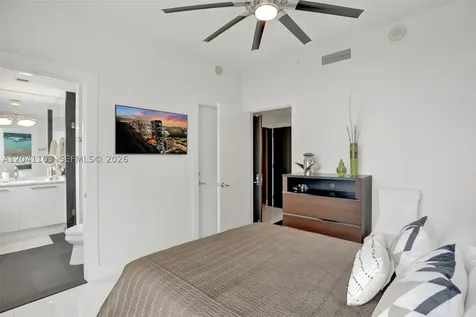 900 Biscayne Boulevard Miami FL 33132