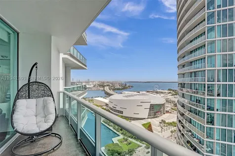 900 Biscayne Boulevard Miami FL 33132