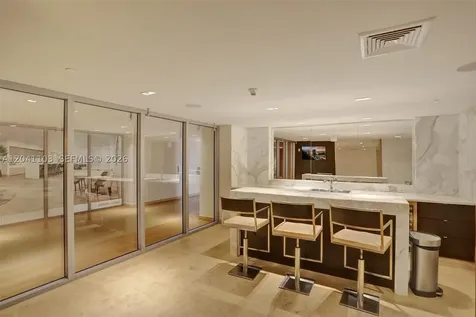 900 Biscayne Boulevard Miami FL 33132