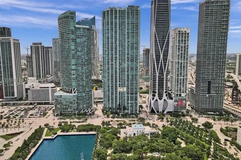 900 Biscayne Boulevard Miami FL 33132