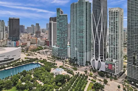 900 Biscayne Boulevard Miami FL 33132