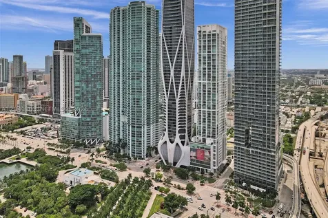900 Biscayne Boulevard Miami FL 33132