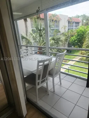 3571 Inverrary Drive Lauderhill FL 33319