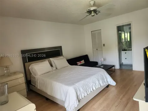 3571 Inverrary Drive Lauderhill FL 33319