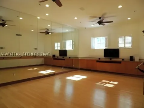 3165 NE 184th Street Aventura FL 33160