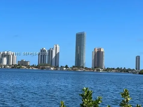 3165 NE 184th Street Aventura FL 33160