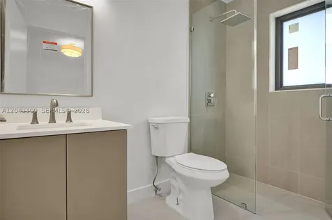 211 Washington Drive Coral Gables FL 33133