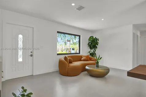 211 Washington Drive Coral Gables FL 33133