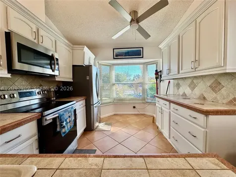 11078 SE Sea Pines Circle Hobe Sound FL 33455