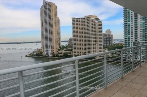 325 S Biscayne Boulevard Miami FL 33131