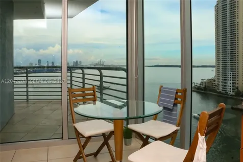 325 S Biscayne Boulevard Miami FL 33131