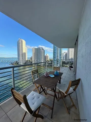 325 S Biscayne Boulevard Miami FL 33131