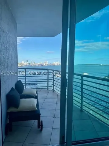 325 S Biscayne Boulevard Miami FL 33131