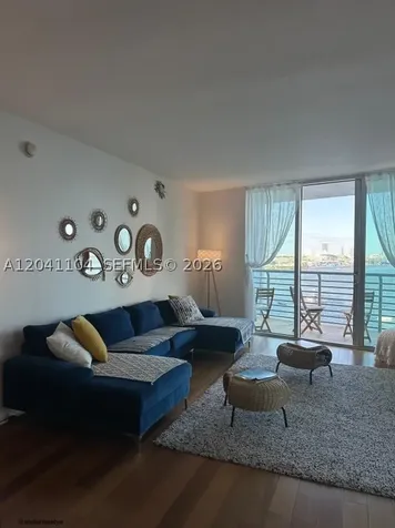 325 S Biscayne Boulevard Miami FL 33131