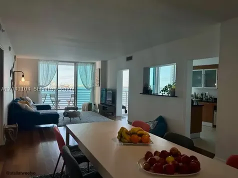 325 S Biscayne Boulevard Miami FL 33131