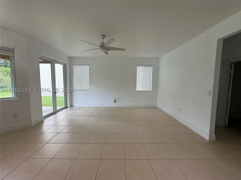 1926 SE 23rd Court Homestead FL 33035