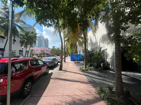 220 Collins Avenue Miami Beach FL 33139