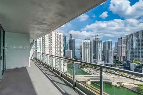 90 SW 3rd Street Miami FL 33130