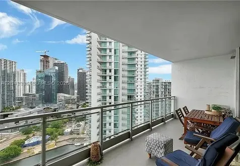 90 SW 3rd Street Miami FL 33130
