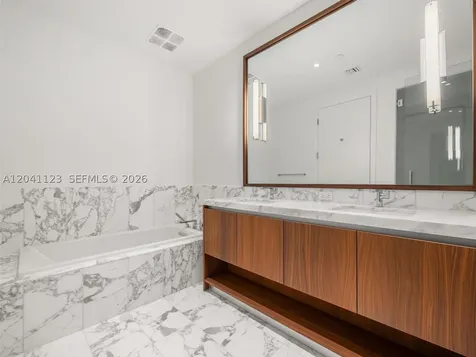 175 SE 25th Road Miami FL 33129