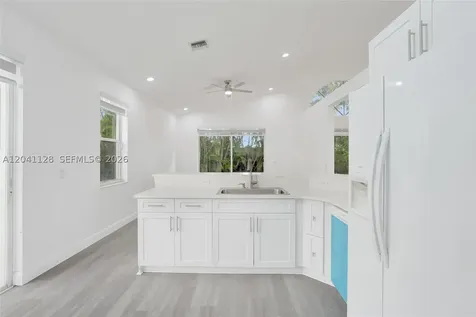 6931 NW 34th Street Margate FL 33063