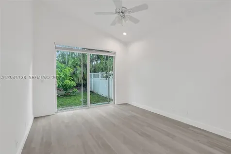6931 NW 34th Street Margate FL 33063
