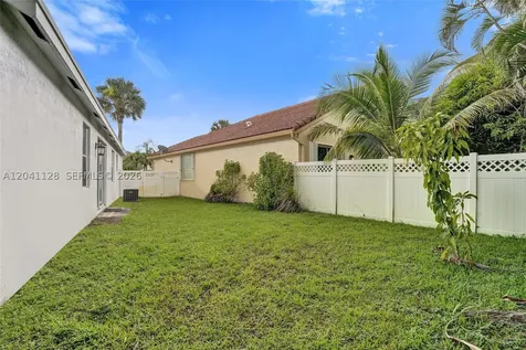 6931 NW 34th Street Margate FL 33063