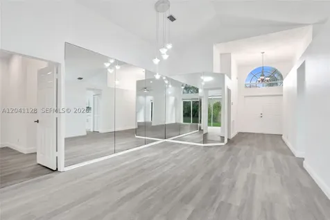 6931 NW 34th Street Margate FL 33063