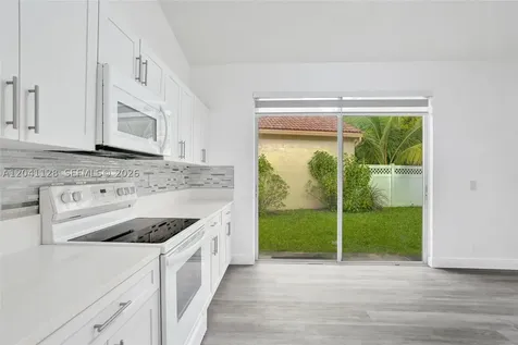 6931 NW 34th Street Margate FL 33063