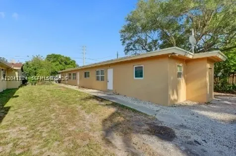 429 NW 9th Avenue Fort Lauderdale FL 33311