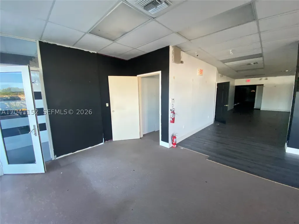 878 SW 12th Avenue Pompano Beach FL 33069