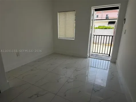 111 SW 11 Avenue Miami FL 33130