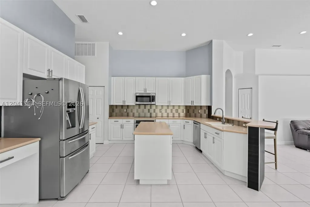 5019 NW 113 Avenue Coral Springs FL 33076