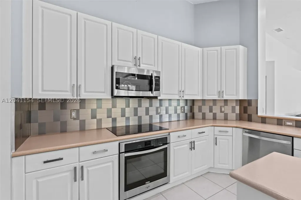 5019 NW 113 Avenue Coral Springs FL 33076