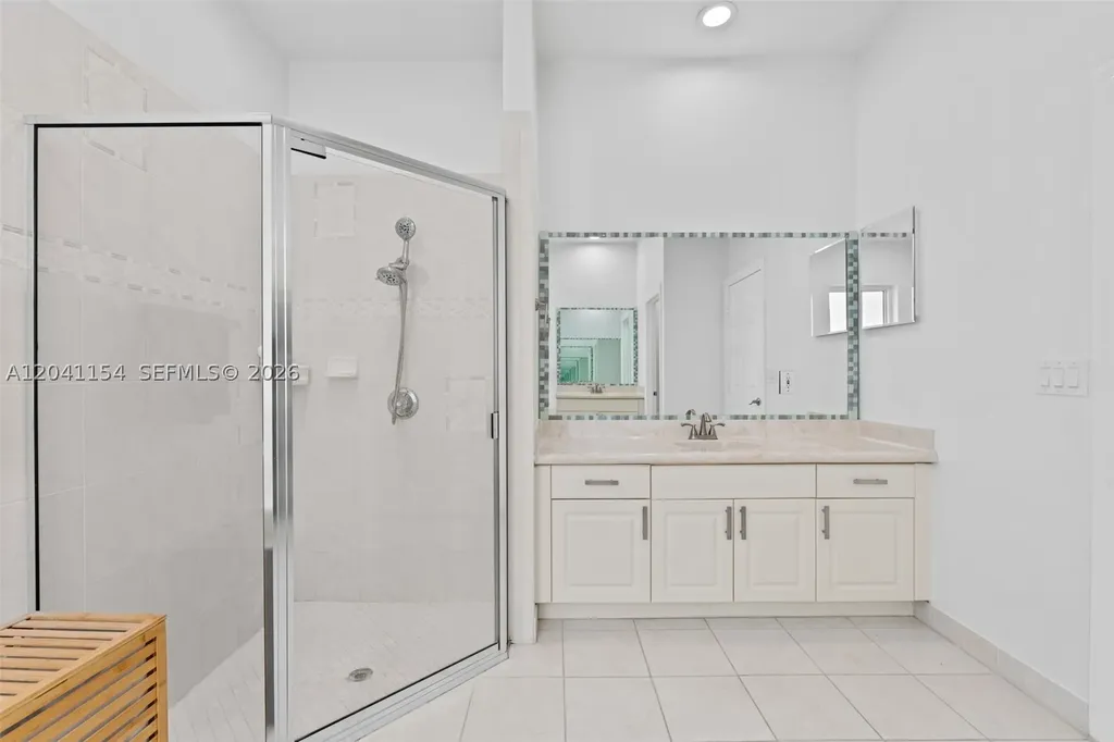 5019 NW 113 Avenue Coral Springs FL 33076
