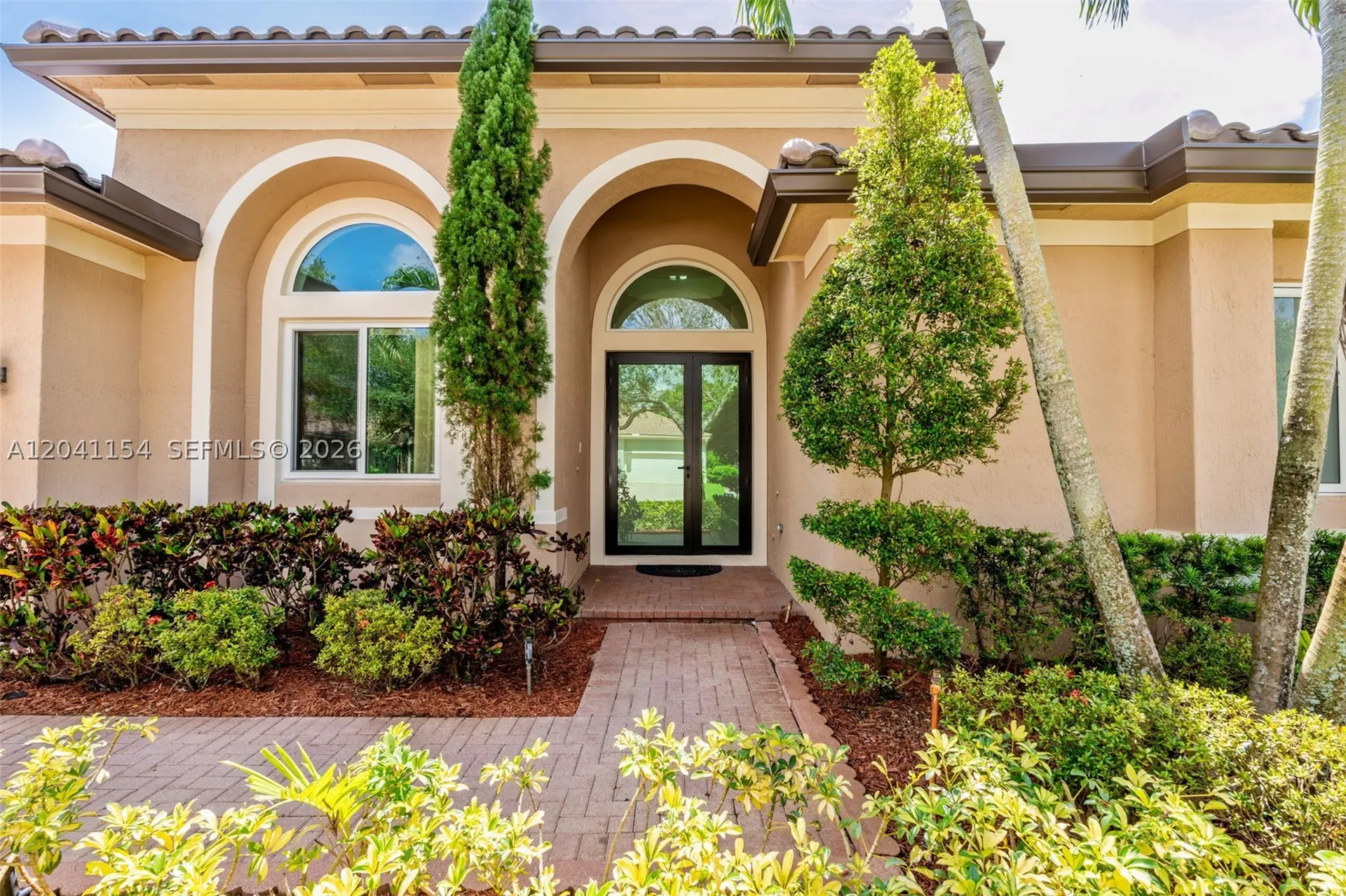5019 NW 113 Avenue Coral Springs FL 33076