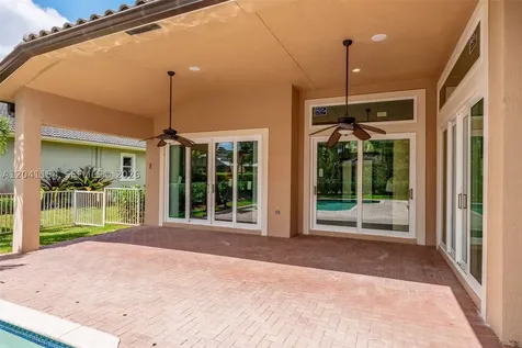 5019 NW 113 Avenue Coral Springs FL 33076