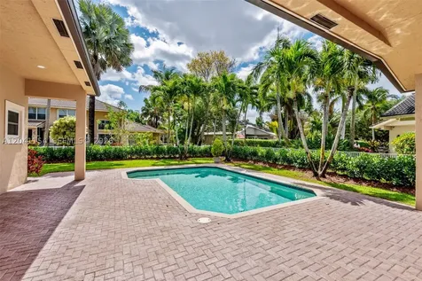 5019 NW 113 Avenue Coral Springs FL 33076