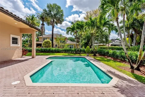 5019 NW 113 Avenue Coral Springs FL 33076