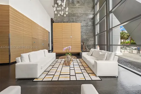 888 Biscayne Boulevard Miami FL 33132