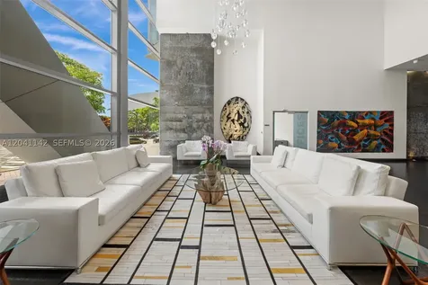 888 Biscayne Boulevard Miami FL 33132