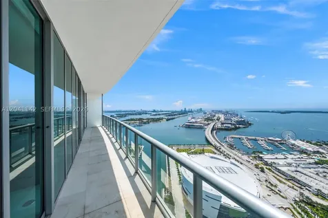 888 Biscayne Boulevard Miami FL 33132