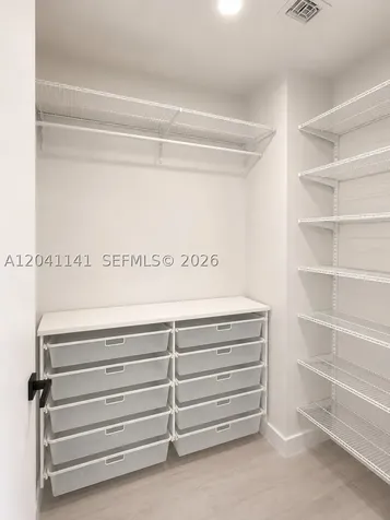 2505 NE 193rd Street Miami FL 33180