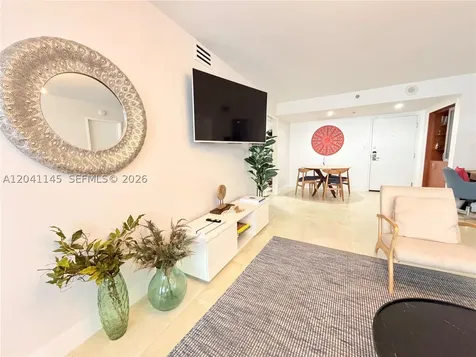 5225 Collins Avenue Miami Beach FL 33140
