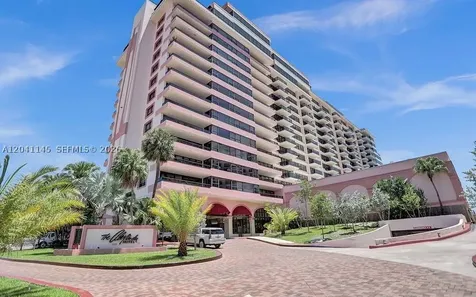 5225 Collins Avenue Miami Beach FL 33140