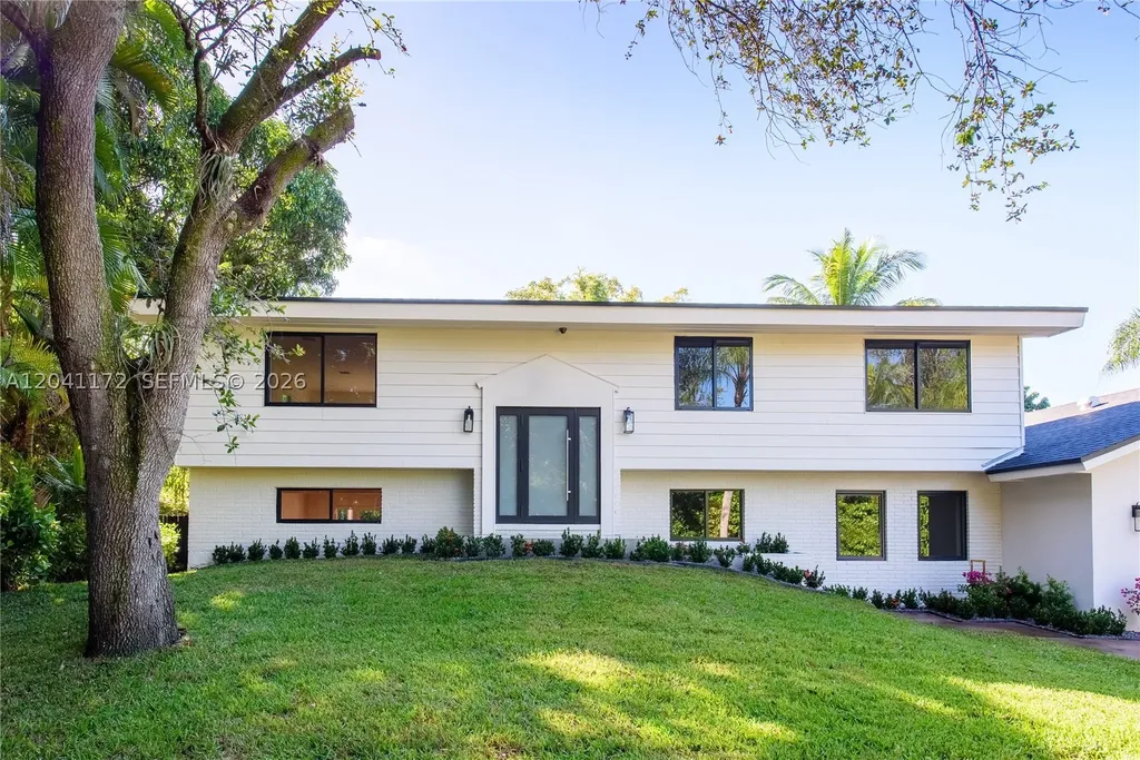 6250 SW 48th Street Miami FL 33155