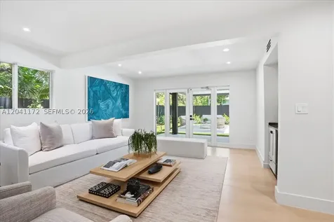 6250 SW 48th Street Miami FL 33155